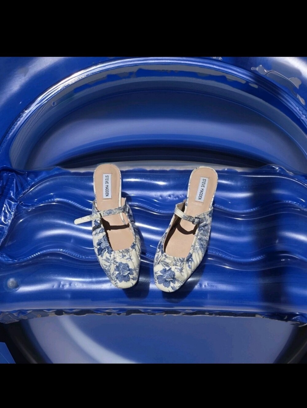 Steve Madden Cream Floral Mary Jane Mules with Blue Print Size 7